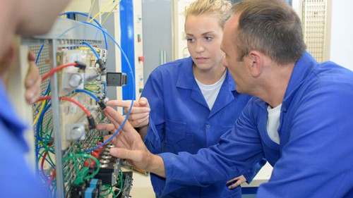 Diploma in Electronics Image