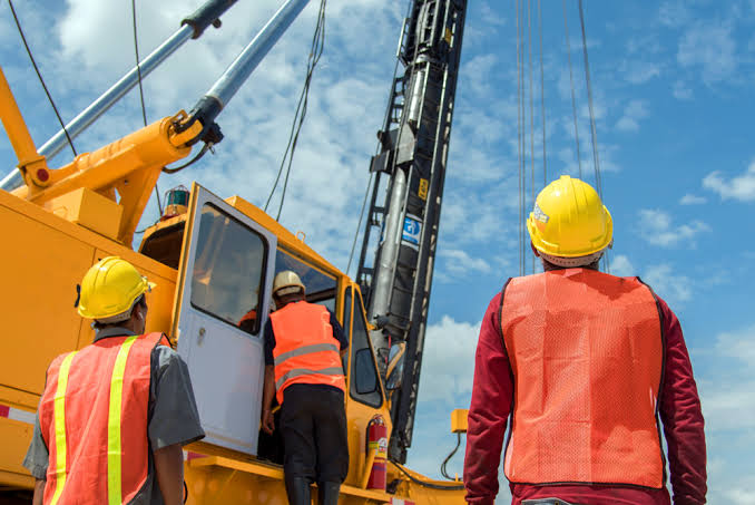 Diploma in Lifting Operation Image