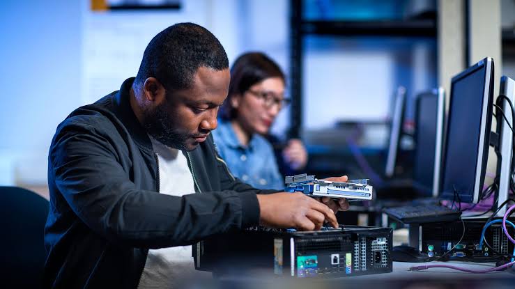 Wireless Systems Engineering Technology Image