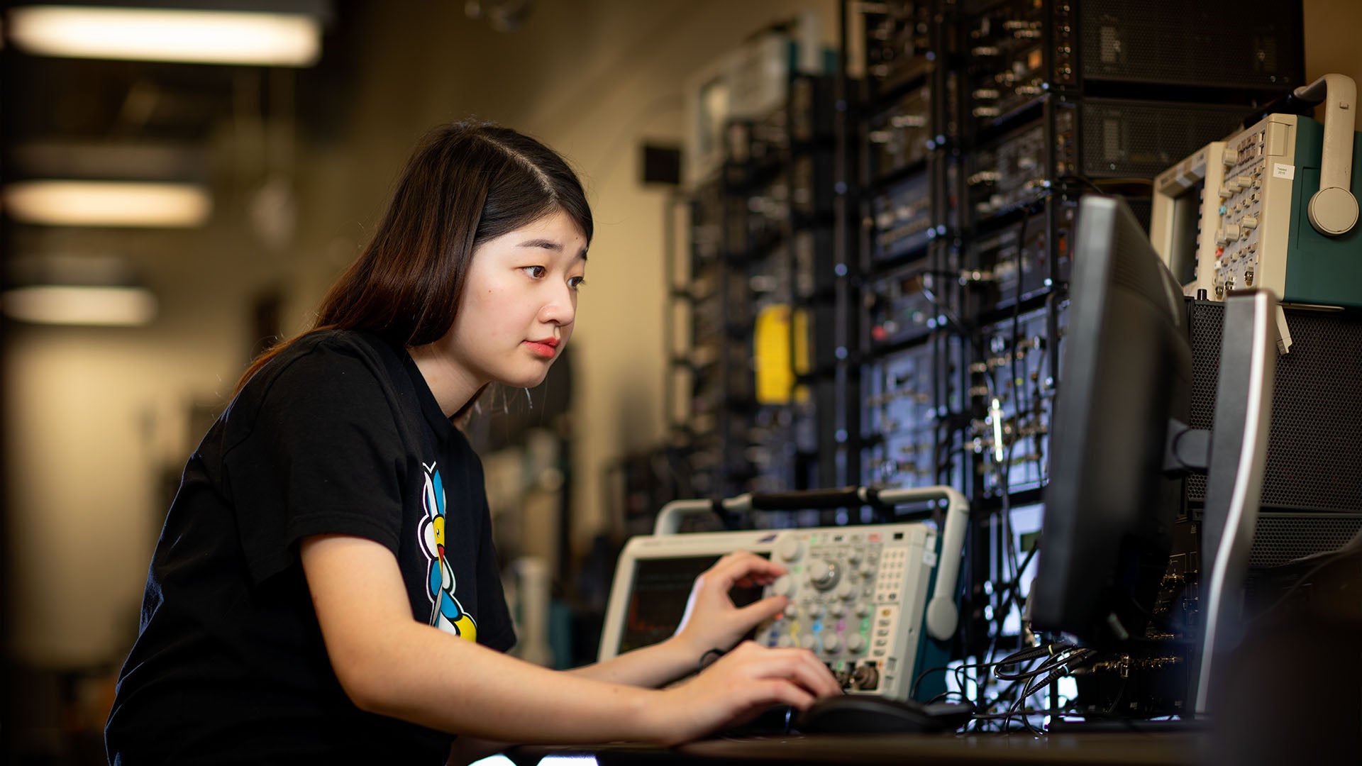 Diploma in Wireless Technology Image