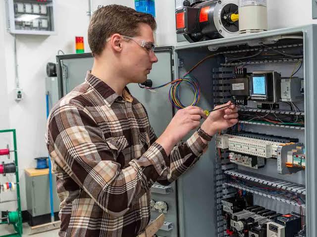 Diploma in Electrical  Image